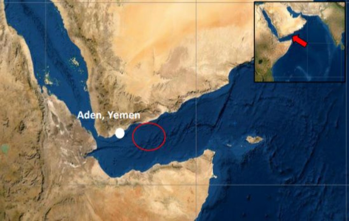 أمبري: سفينة تجارية تبلغ عن إصابتها بصاروخ على بعد 129 ميلا بحريا شرقي عدن