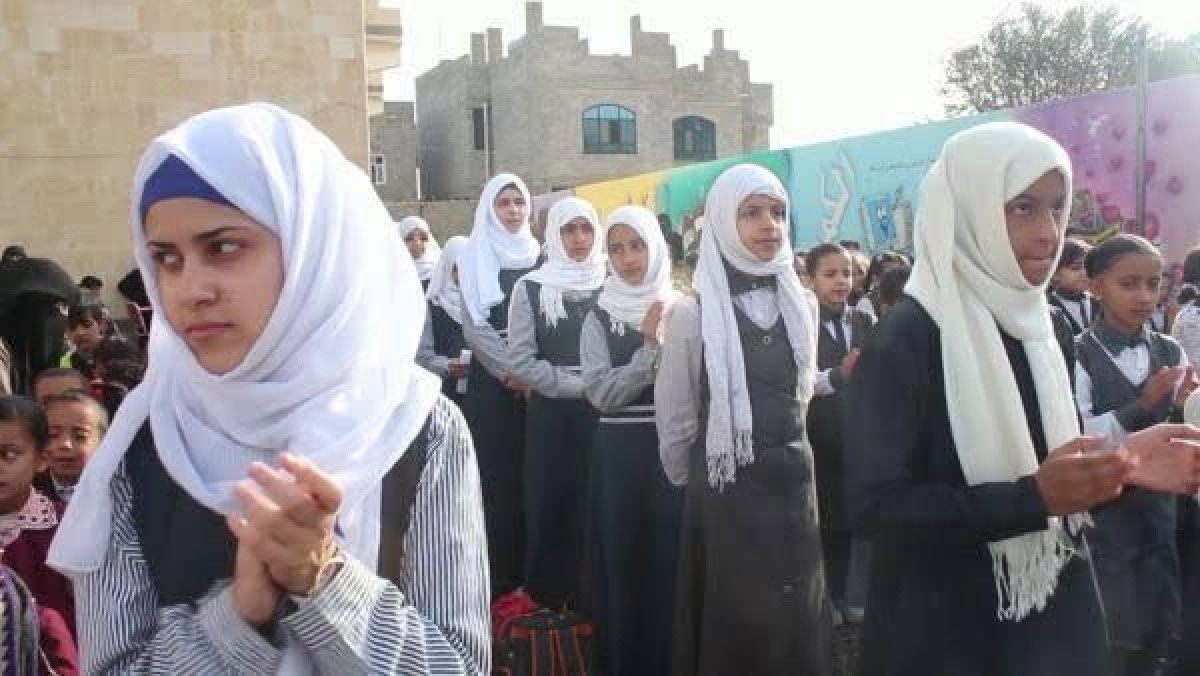 جماعة الحوثي تفرض ترديد شعارها الطائفي نهاية كل حصة في مدارس صنعاء