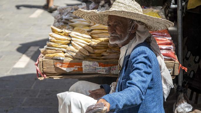 تبديد موارد اليمن: ثقب أسود يلتهم المال العام وسط تعطيل الأجهزة الرقابية