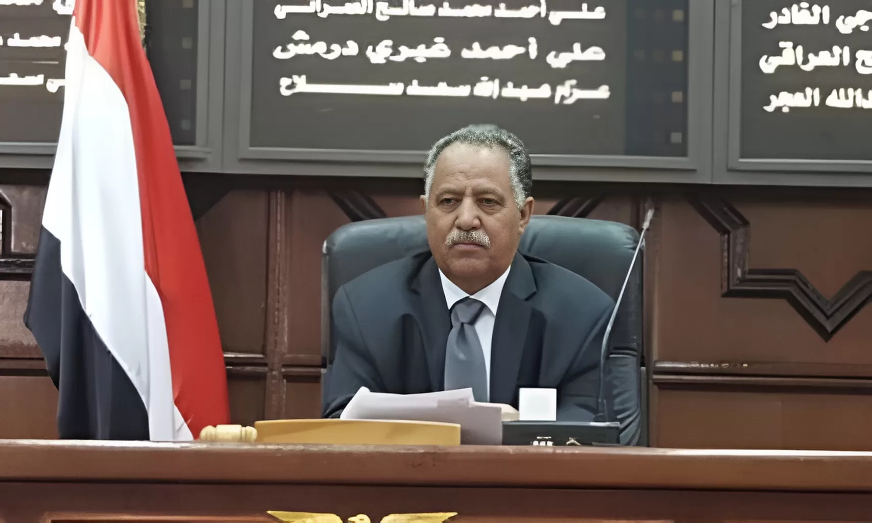 الحوثيون يفرضون الإقامة الجبرية على قيادات مؤتمرية بارزة في صنعاء