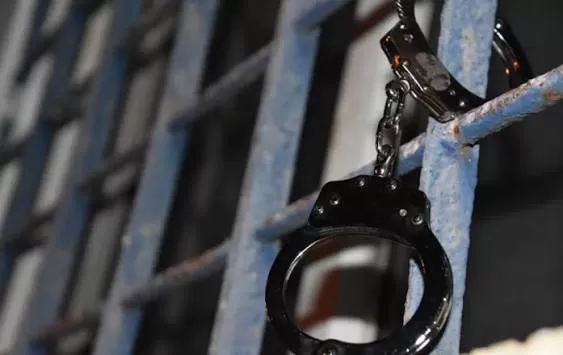 رابطة الأمهات تطالب بالكشف عن مصير المخفيين في سجون الانتقالي والساحل الغربي