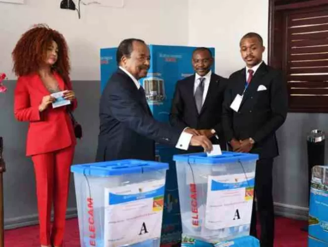 الكاميرون: بول بيا يتجه نحو ولاية رئاسية ثامنة قد تمتد به حتى عامه الـ99