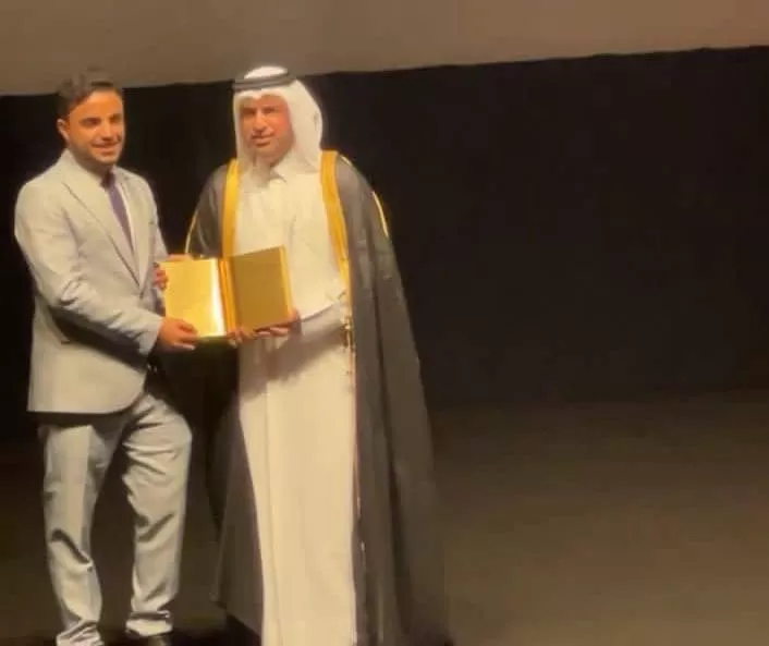 الروائي اليمني حميد الرقمي يفوز بجائزة كتارا العربية عن رواية "عمى الذاكرة"