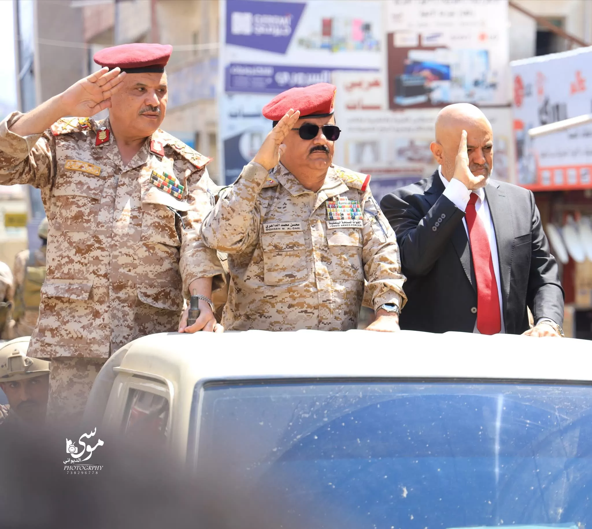 وزير الدفاع يؤكد من تعز جاهزية القوات المسلحة لخوض معركة الخلاص (تفاصيل)