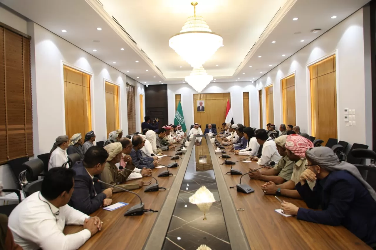 اتفاق بين سلطات حضرموت وحلف القبائل يُنهي التوتر بإشراف سعودي (تفاصيل)