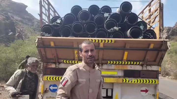 ضبط شاحنة مواد يُشتبه استخدامها عسكريًا في طريقها للحوثيين بالضالع