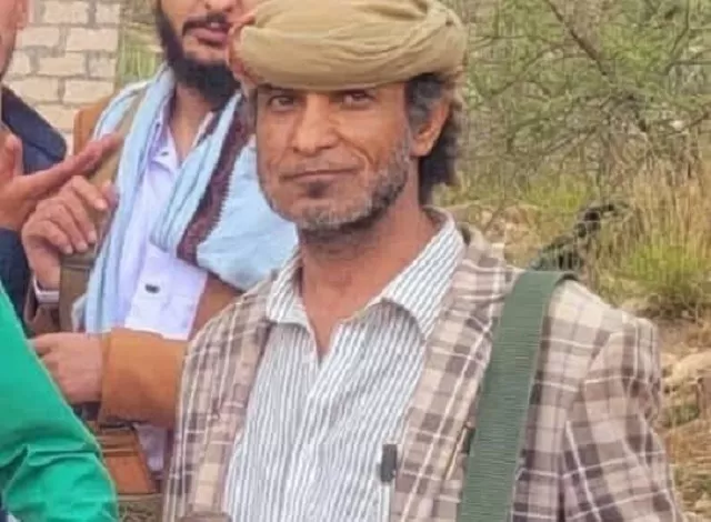 مسلح حوثي يقتل زوجته واثنين من أقاربها في الضالع