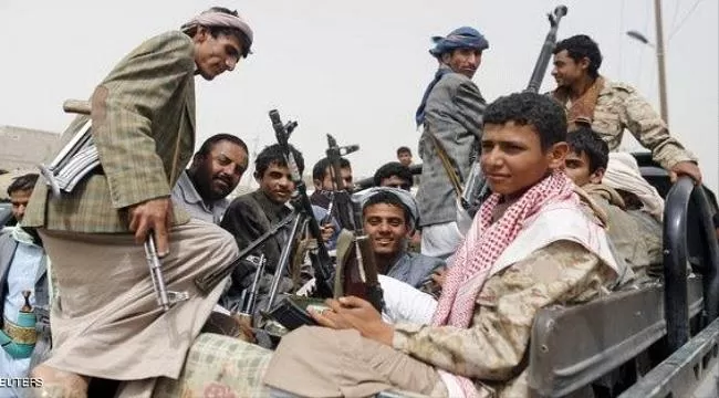 الحوثيون يقتحمون مسجدًا في حيفان جنوب تعز ويعتقلون خطيب الجمعة وعدد من المعلمين