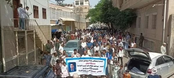 الحوثيون ينهبون ممتلكات شركة بصنعاء بعد عامين من اختطاف مالكها
