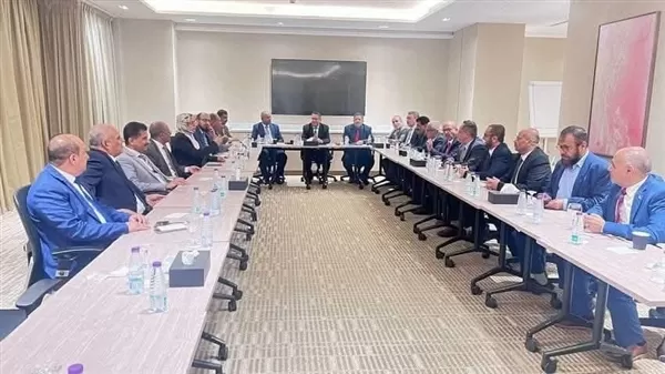تكتل الأحزاب يدين الاختطافات الحوثية ويدعو لتحرك دولي لحماية المدنيين تكتل الأحزاب يدين الاختطافات الحوثية ويدعو لتحرك دولي لحماية المدنيين