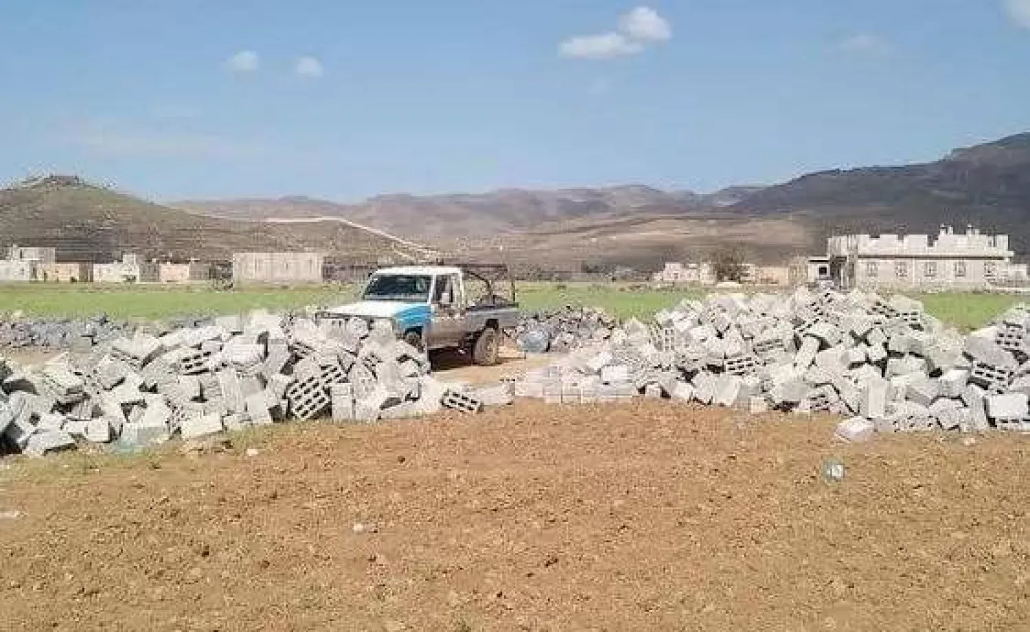 الحوثيون يشنون حملة نهب واسعة للأراضي في همدان بصنعاء