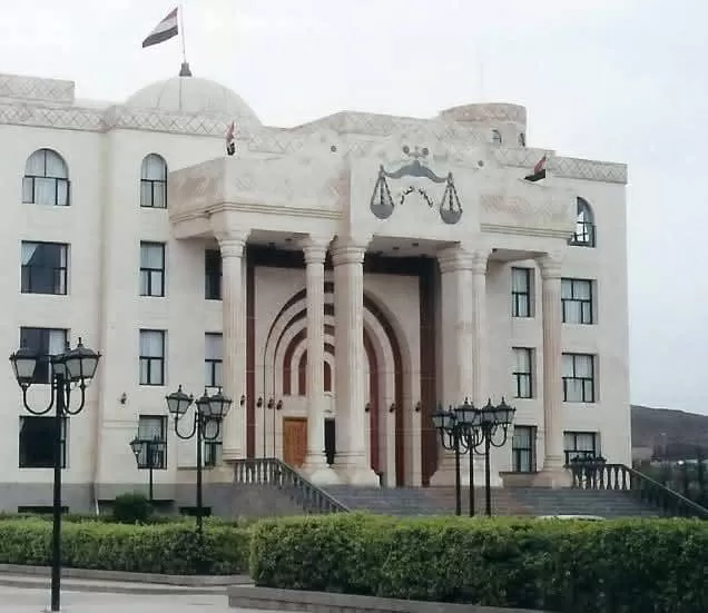مركز حقوقي: الحوثيون يحوّلون القضاء إلى أداة قمع لتبرير الانتهاكات