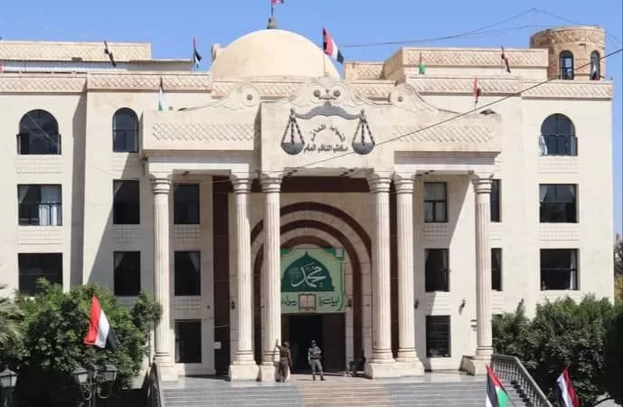 حرمان المختطفين من حق الدفاع يفضح محاكمات الحوثيين التعسفية