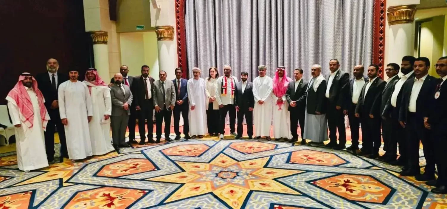 مصدر حكومي يكشف عن بنود اتفاق مسقط للإفراج عن الأسرى والمختطفين (تفاصيل)